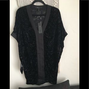 🦋🦋🦋NWT $268 BCBG XS Velvet Shift Dress NEW